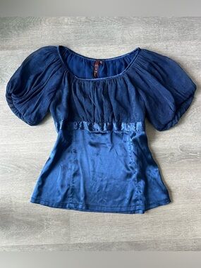 Korea Puff-Sleeve Satin Milkmaid Blouse - Navy Blue